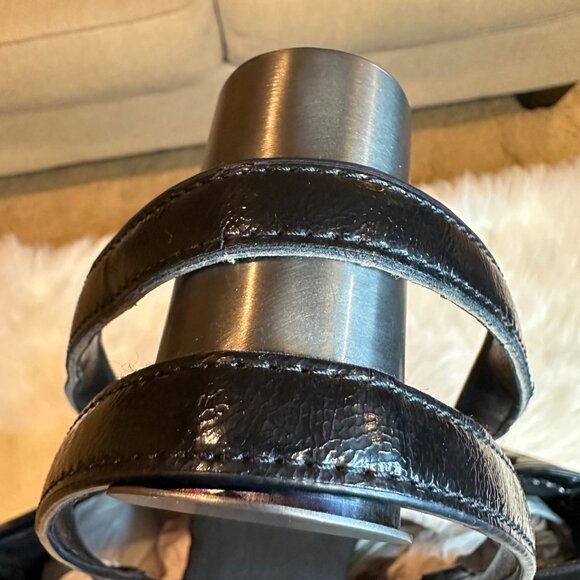 Coach Black and White Tote Bag - Picture 8 of 13